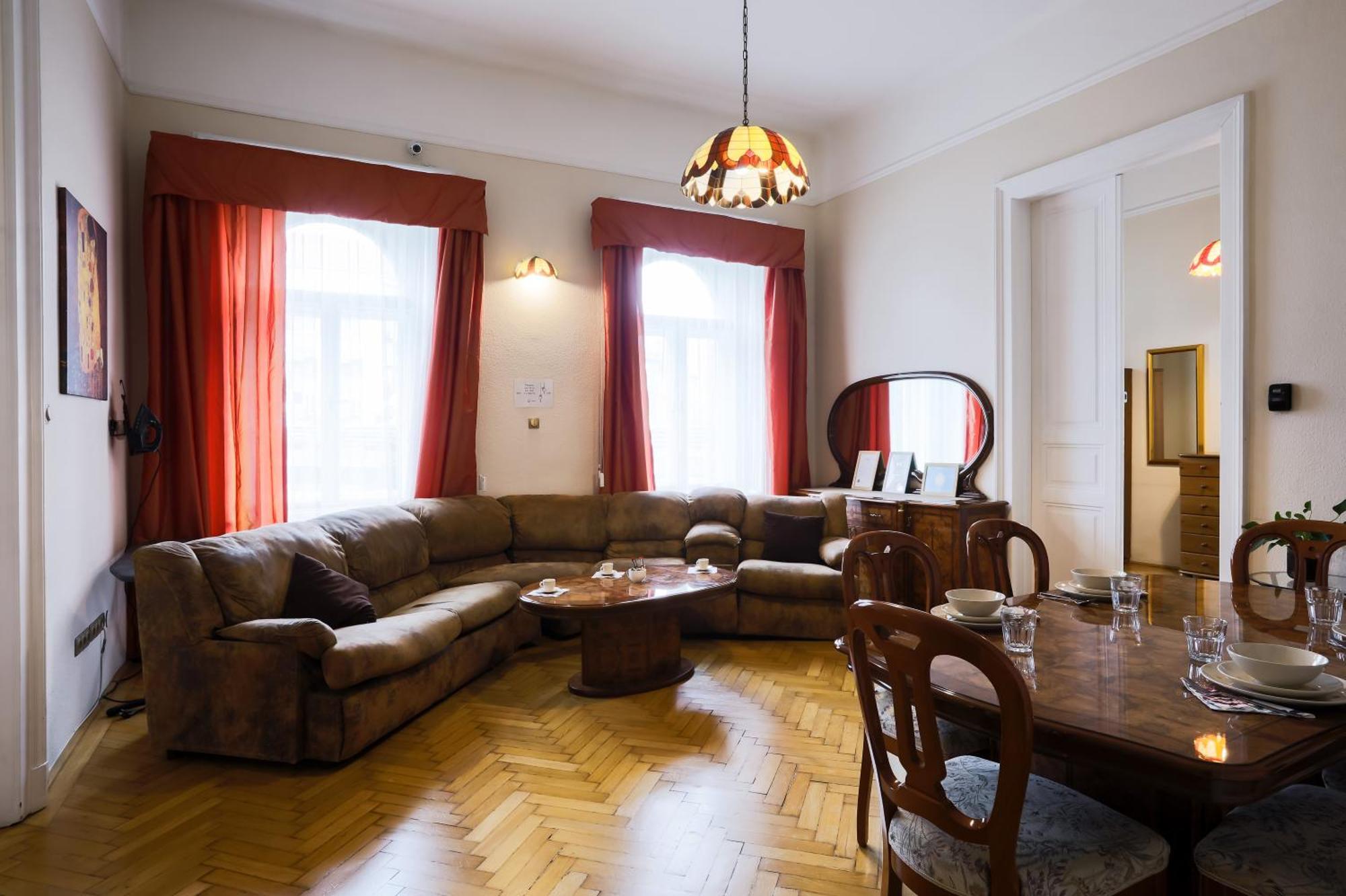 East Private Rooms Budapest Exterior foto