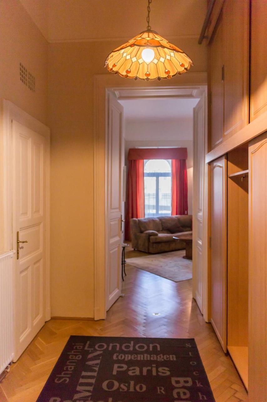East Private Rooms Budapest Exterior foto